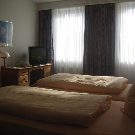 Neustaedter Hof Hotel Garni นอยชตัดท์ อัม รูเบนแบร์เกอ ภายนอก รูปภาพ