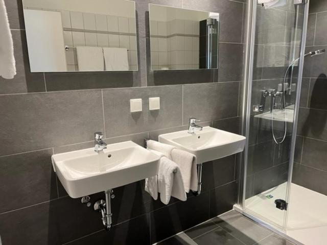 Neustaedter Hof Hotel Garni นอยชตัดท์ อัม รูเบนแบร์เกอ ภายนอก รูปภาพ